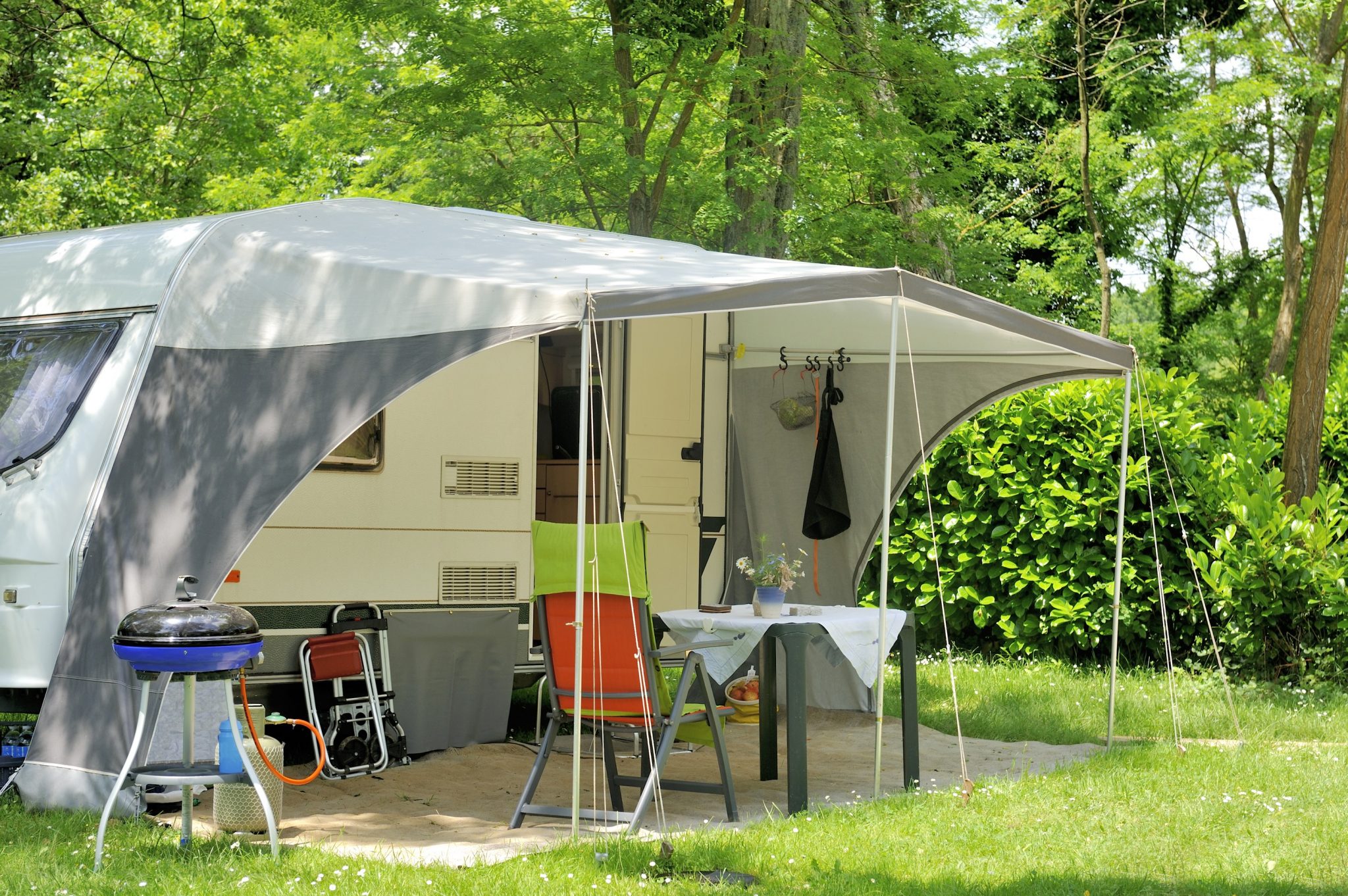 Anchoring of awning tent