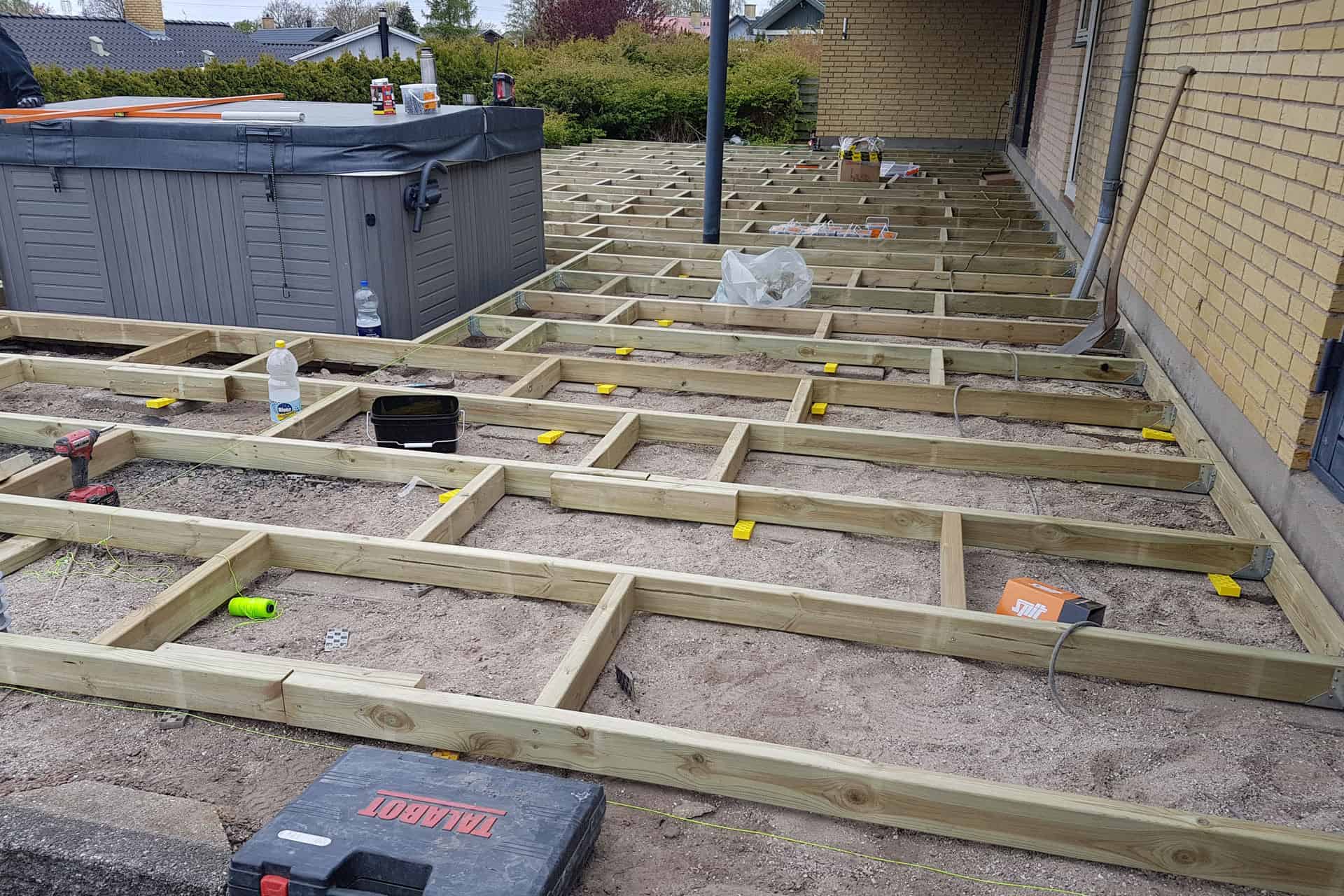 How to build a deck - Bearers and joists